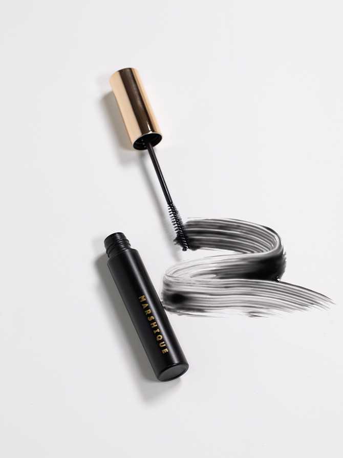 눈썹과 속눈썹 건강을 동시에 챙기는 비건 영양제, 한번 살펴보세요!