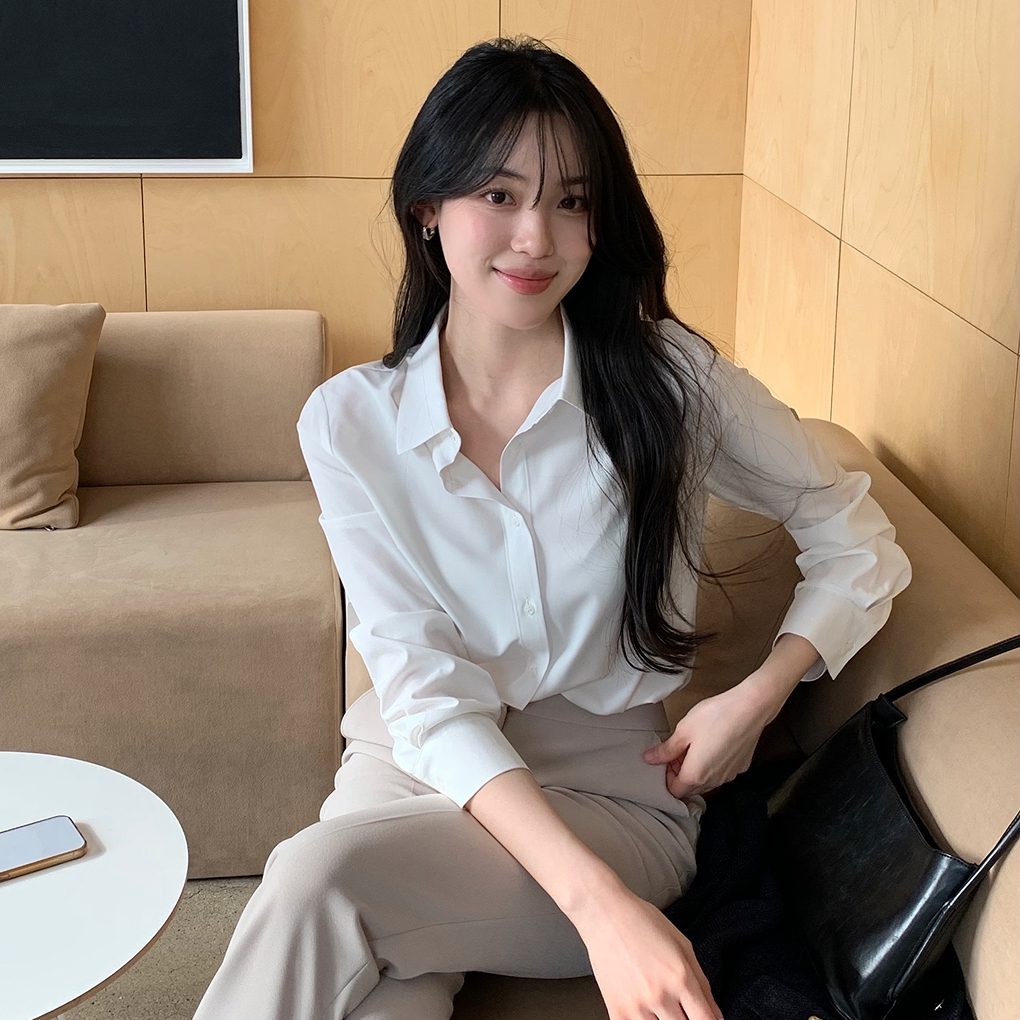 편하게 입기 좋은 찰량셔츠, 어떤 매력일까?