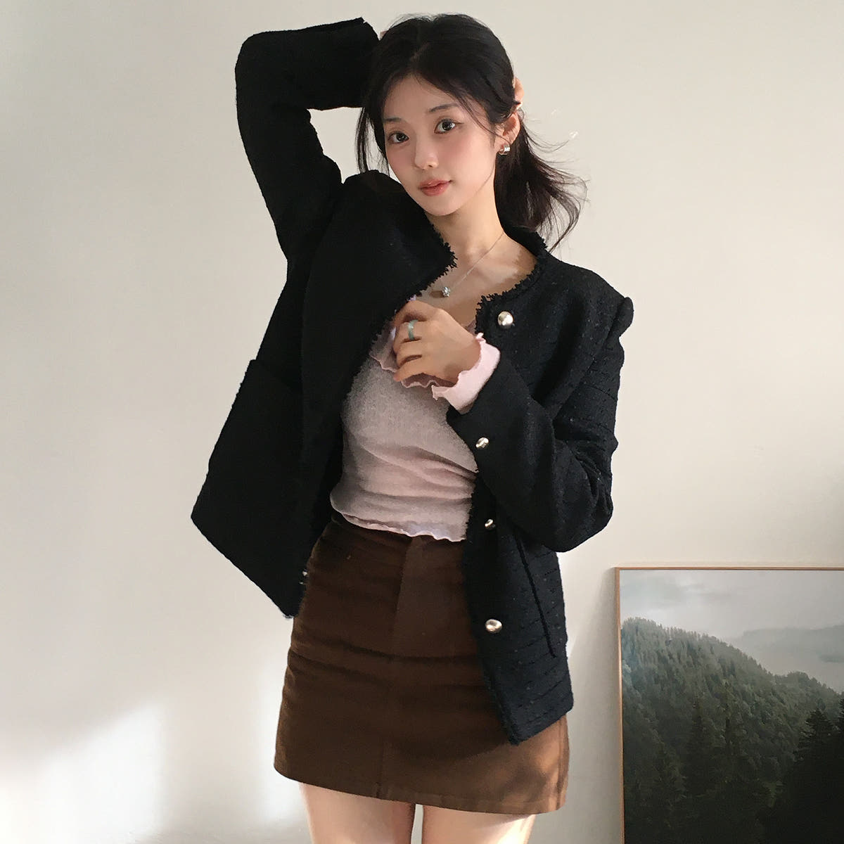 편하게 입기 좋은 로엠 미디 트위드 자켓, 새롭게 입고됐어요!