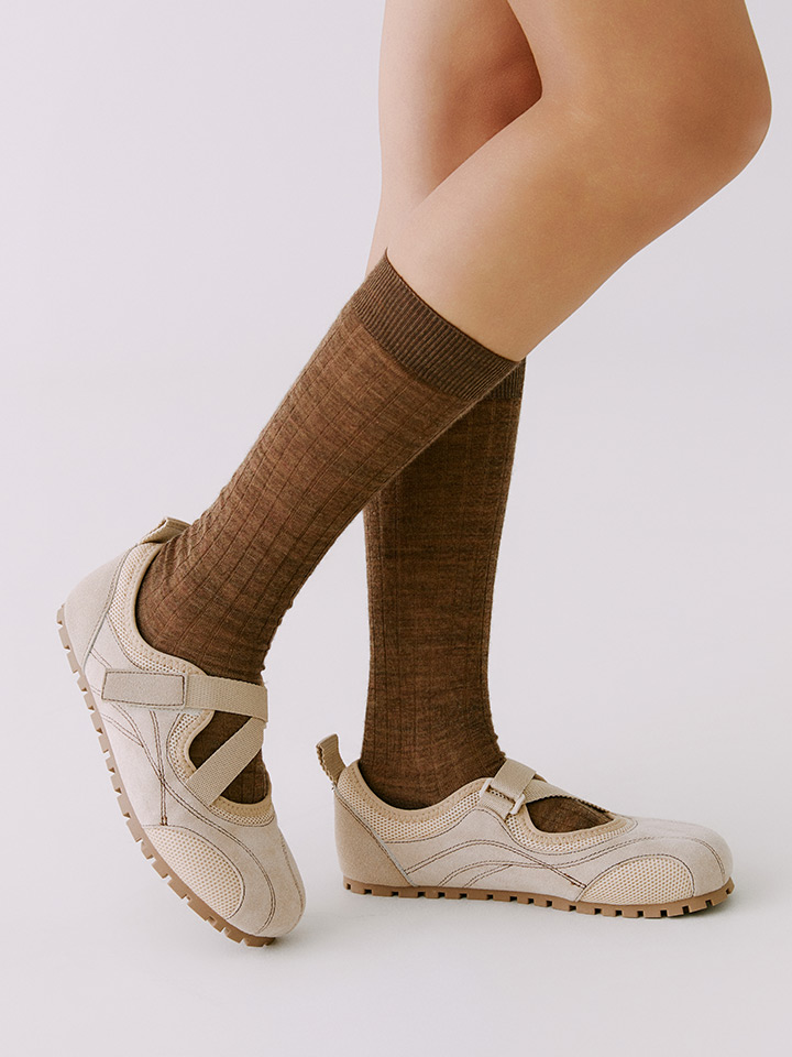 편하게 신을 수 있는 웨빙 스트랩 로우 메리제인 신발 추천