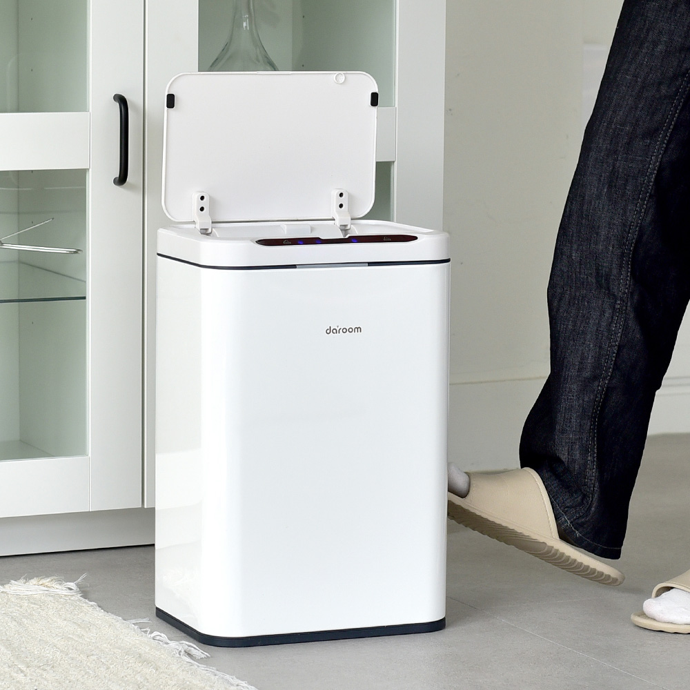 집에서도 사무실에서도 딱! 스마트 센서 휴지통으로 편리함을 더하세요