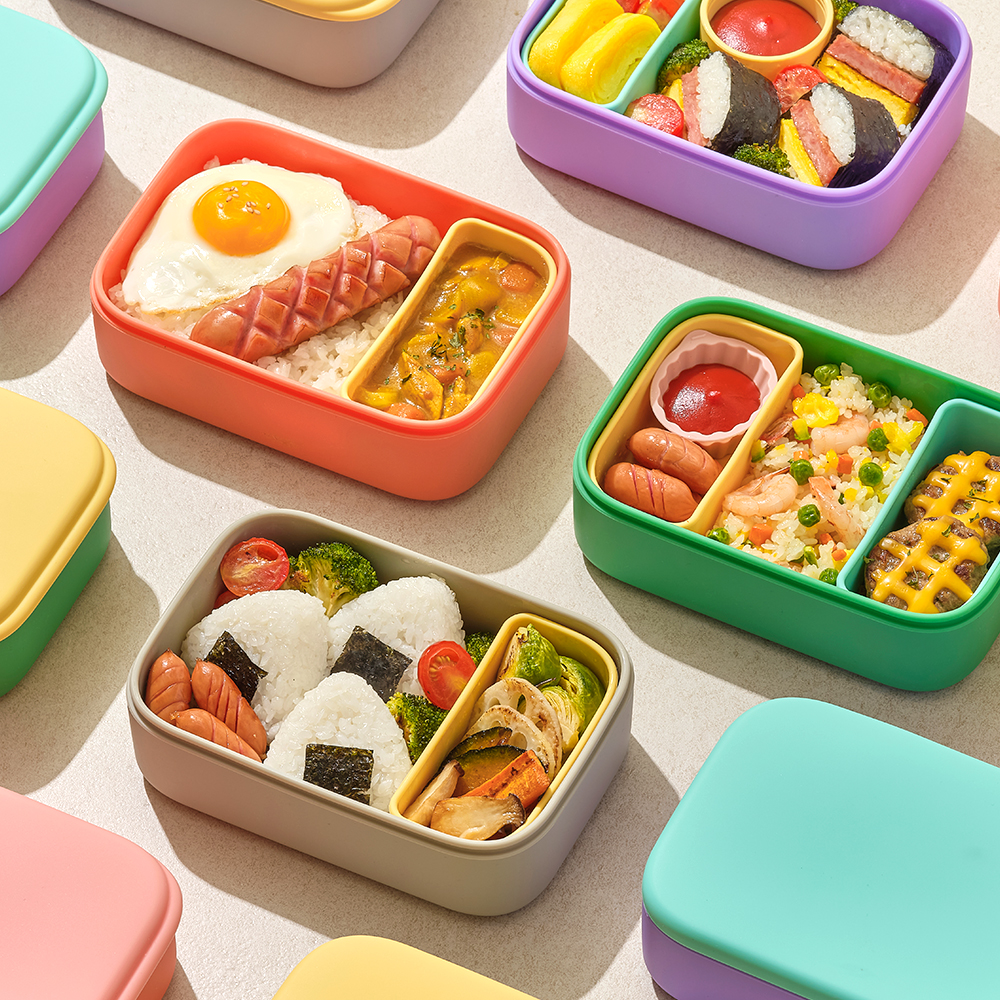 가볍고 실용적인 실리콘 도시락통, 집에서도 외출할 때도 딱 좋아요!