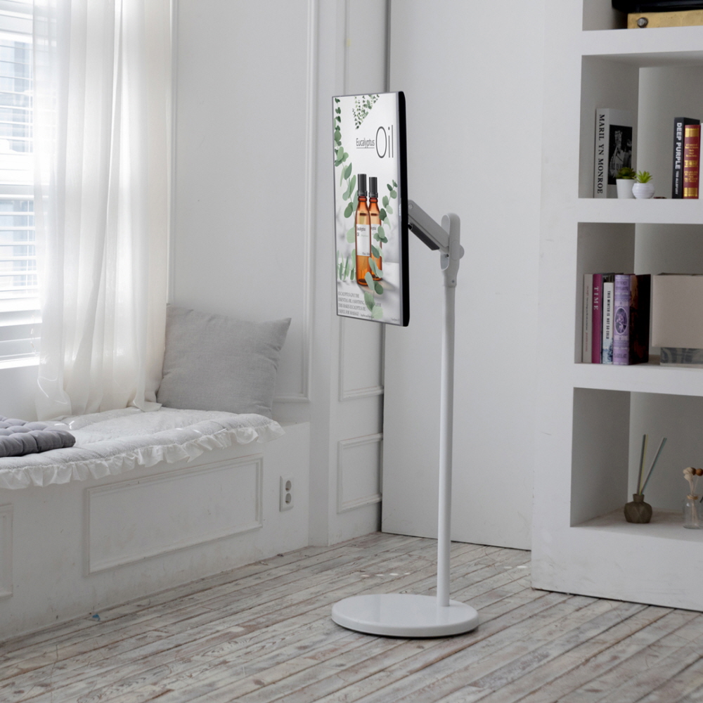 이동이 편한 모니터 스탠드, 카멜마운트 SMB35로 높이 조절도 간편하게!