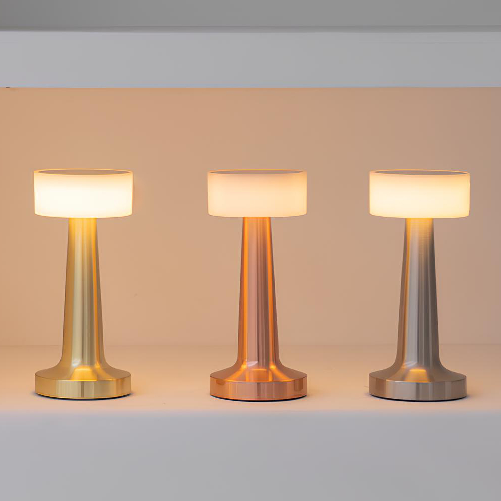 침실 분위기를 한층 더 아늑하게 만들어주는 무선 스탠드 조명 추천