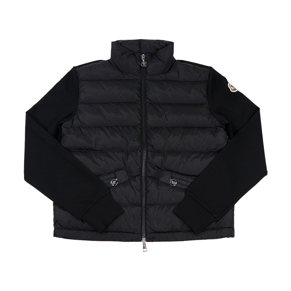 일상 속에서 멋을 더하는 몽클레르 여성 로고 패치 패딩 점퍼 추천