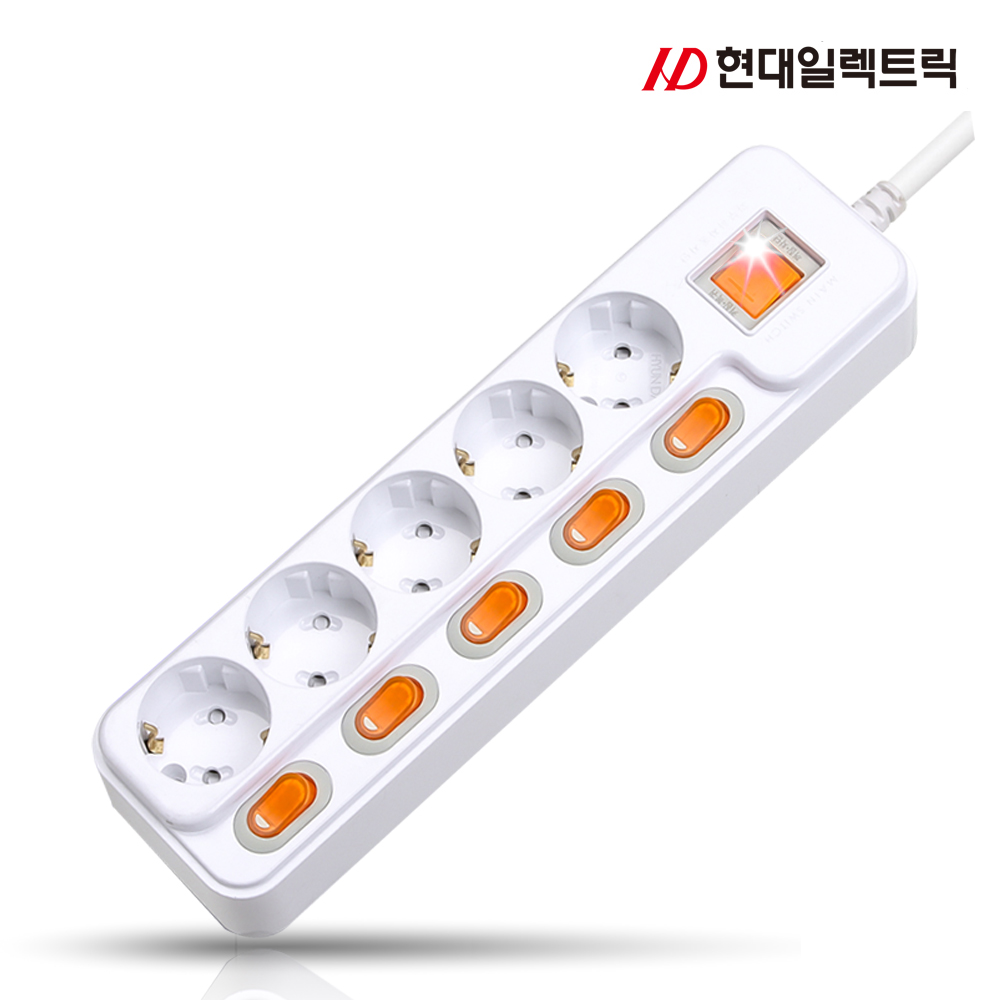 집에서 편리하게 사용하는 5구 멀티 콘센트, 안전하게 과부하 차단까지!