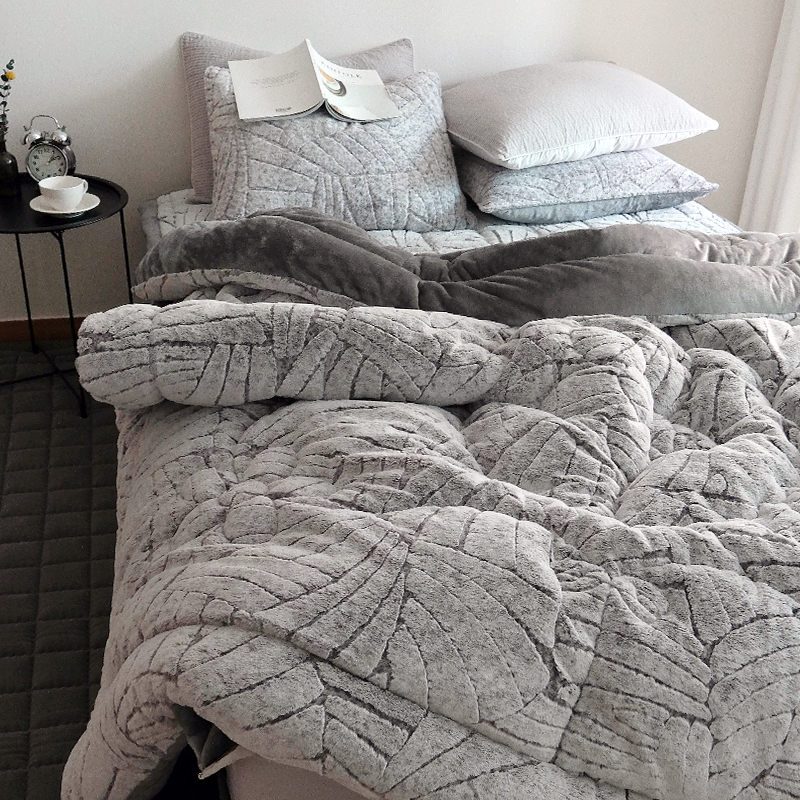 포근하고 따뜻한 겨울을 위한 두꺼운 프리미엄 라셀 이불 추천!