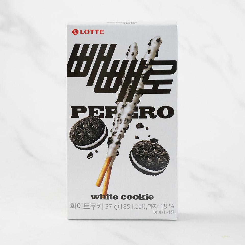 일상에서 즐기는 달콤한 간식, 롯데웰푸드 빼빼로 화이트쿠키 37g