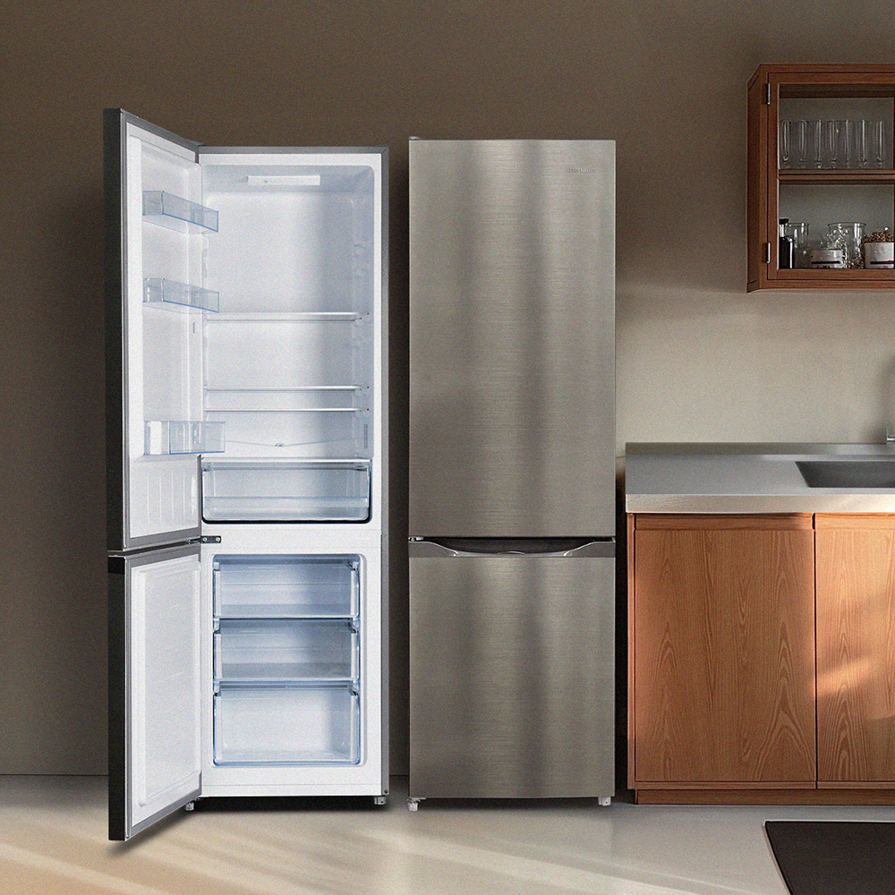 작은 공간에 딱 맞는 2도어 냉장고, 실속 있게 선택하는 방법