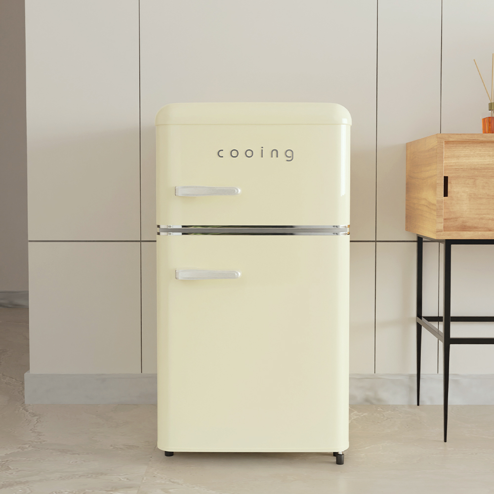 작고 귀여운 레트로 냉장고로 집이나 사무실을 더 아늑하게 만들어보세요!
