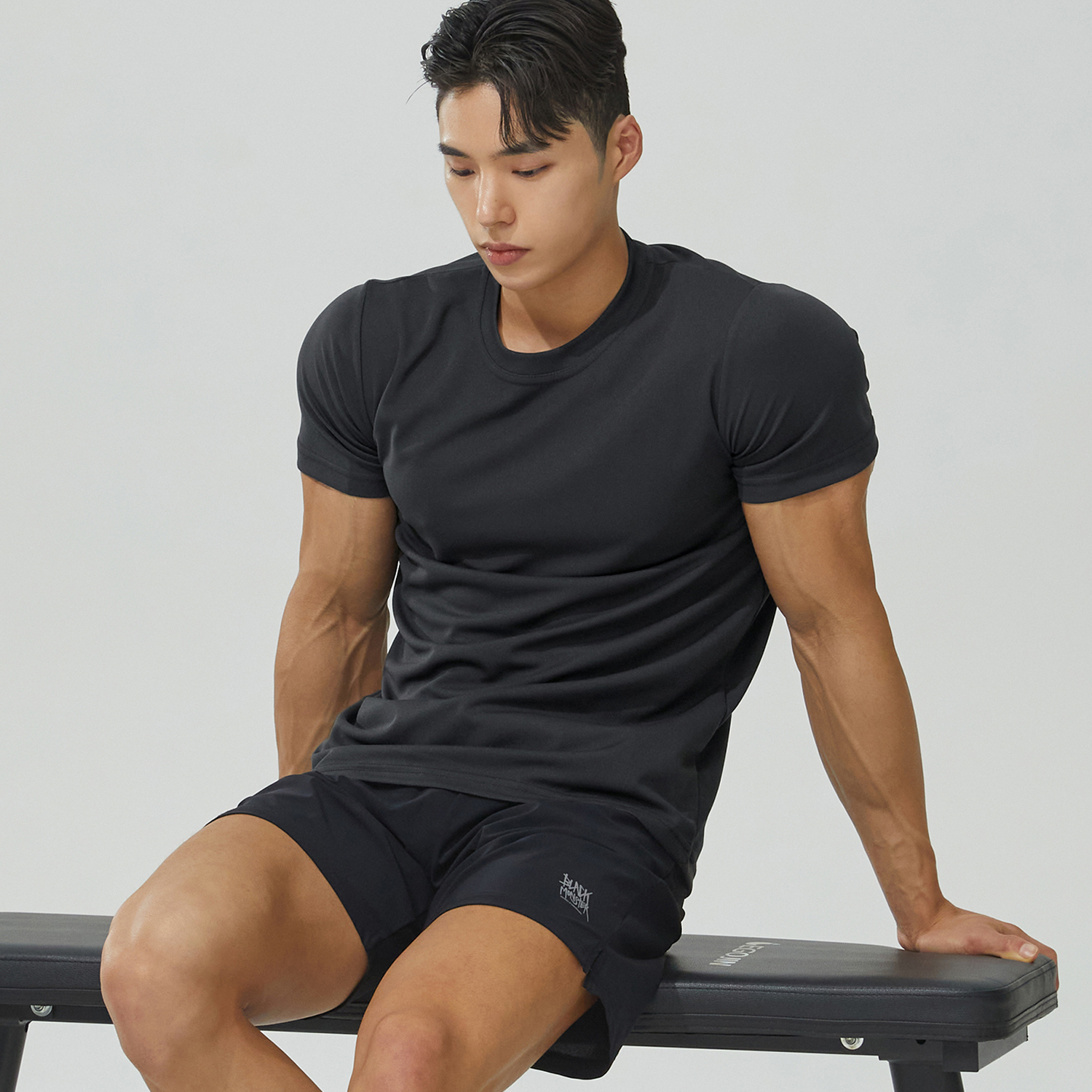 편하게 입기 좋은 헬스복, 쿨론티와 빅사이즈 반바지 추천!