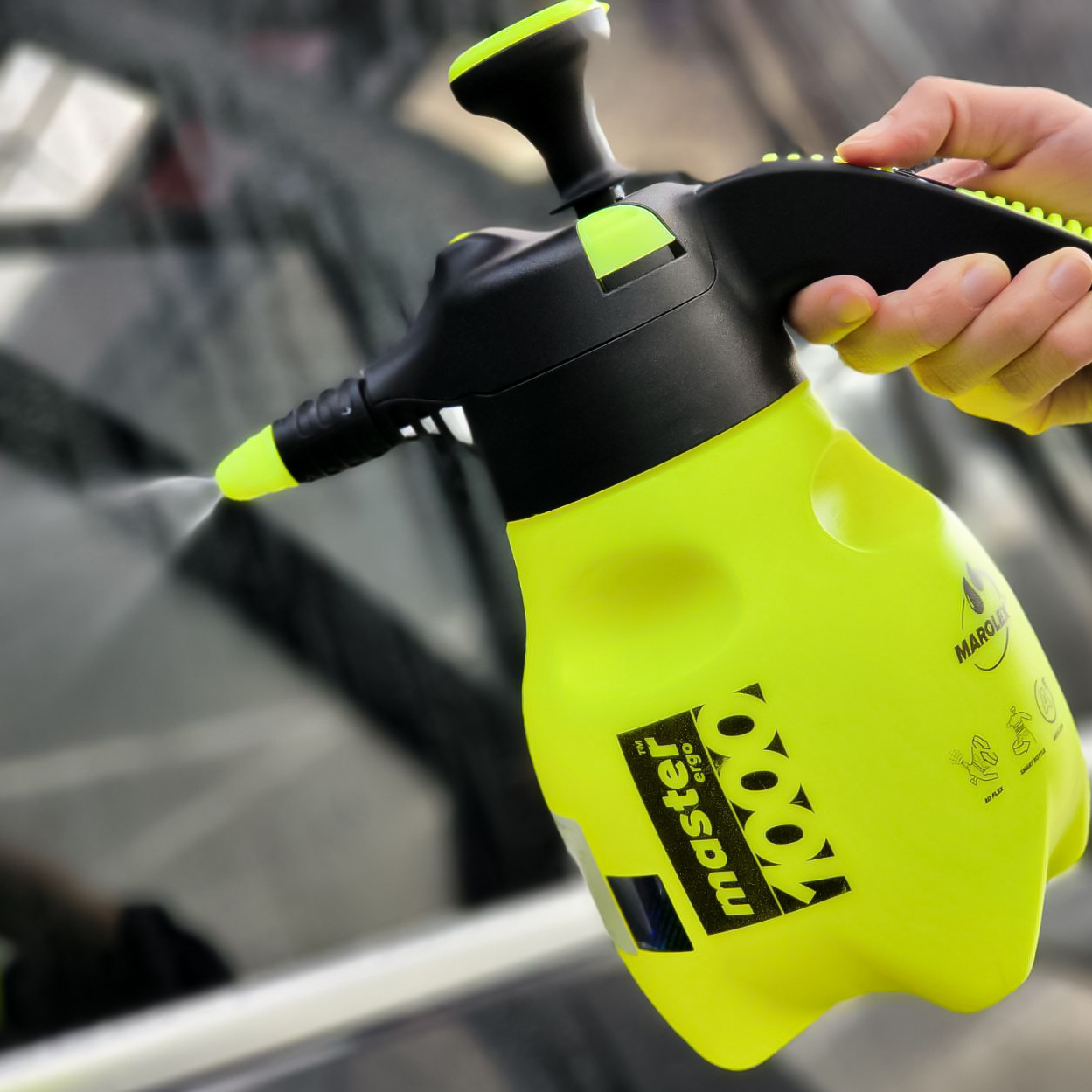 쉽고 편하게 사용하는 압축 분무기, 마로렉스 마스터 에르고 1000 소개