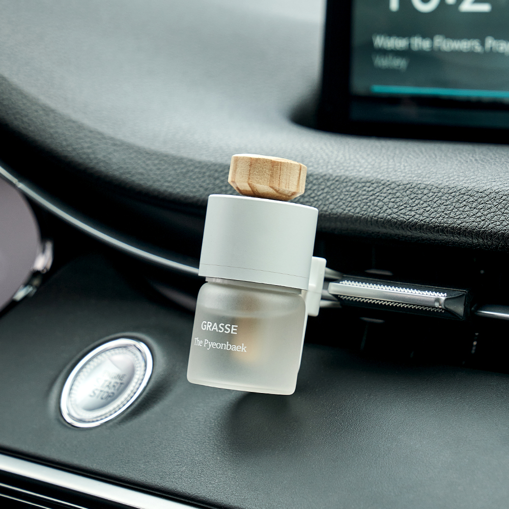 차량 내부를 상쾌하게 만들어주는 편백향 디퓨저 추천