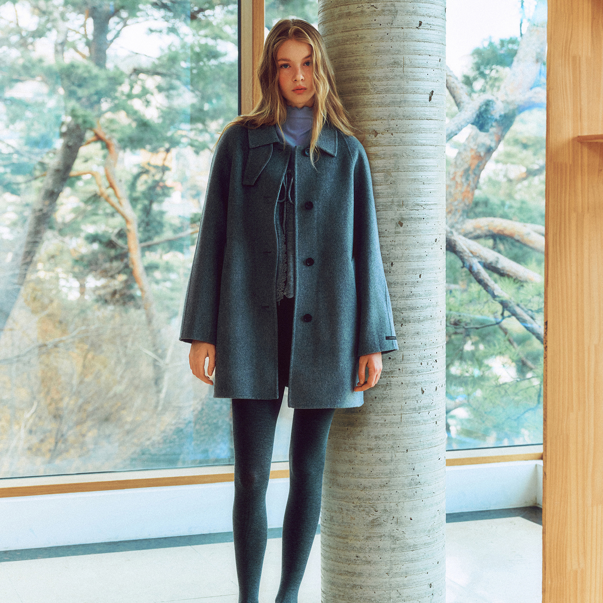 편하게 입기 좋은 벨티드 미디코트, 오늘 한번 살펴볼까요?