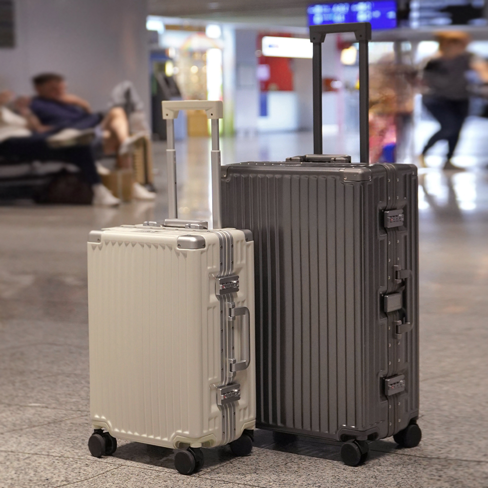 여행 가방 하나로 걱정 끝! 실용적이고 멋진 대형 캐리어 추천