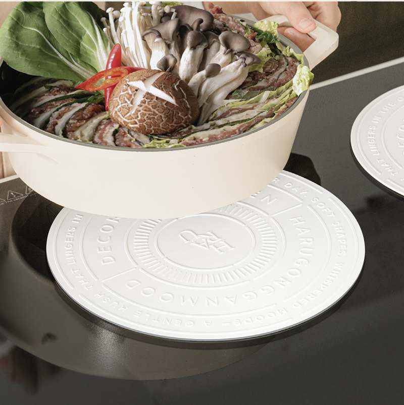 일상에서 유용한 인덕션 보호 매트, 깔끔하게 냄비를 지켜보세요!