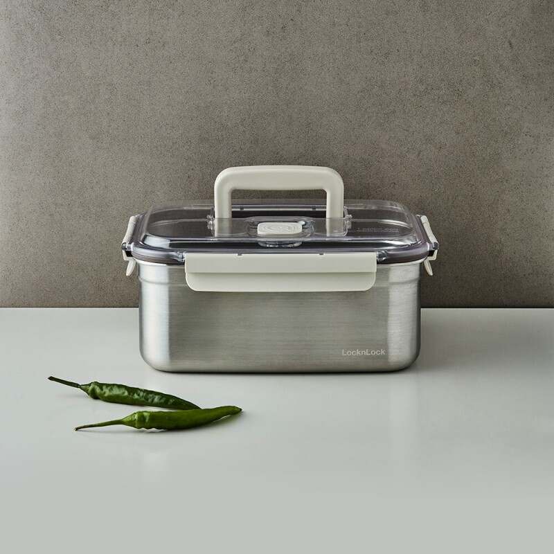 가족과 함께 쓰기 좋은 김치통, 새롭게 리뉴얼된 스텐 직사각 용기 소개