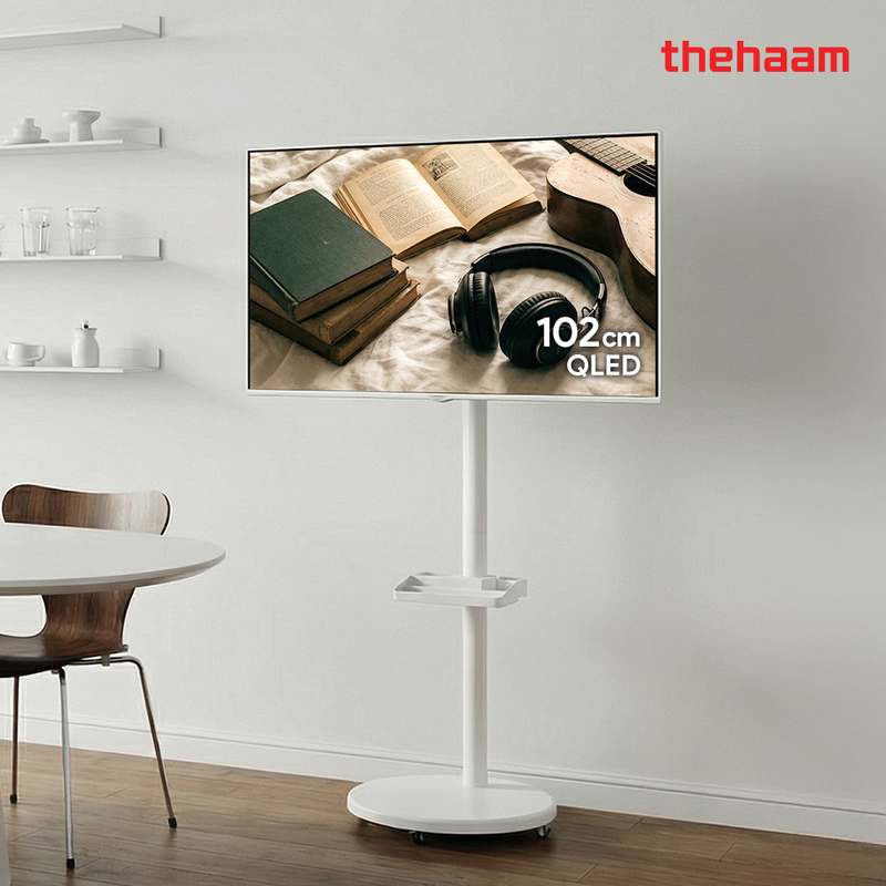 집에서 즐기는 스마트 TV, 40인치 QLED로 더 선명하게!