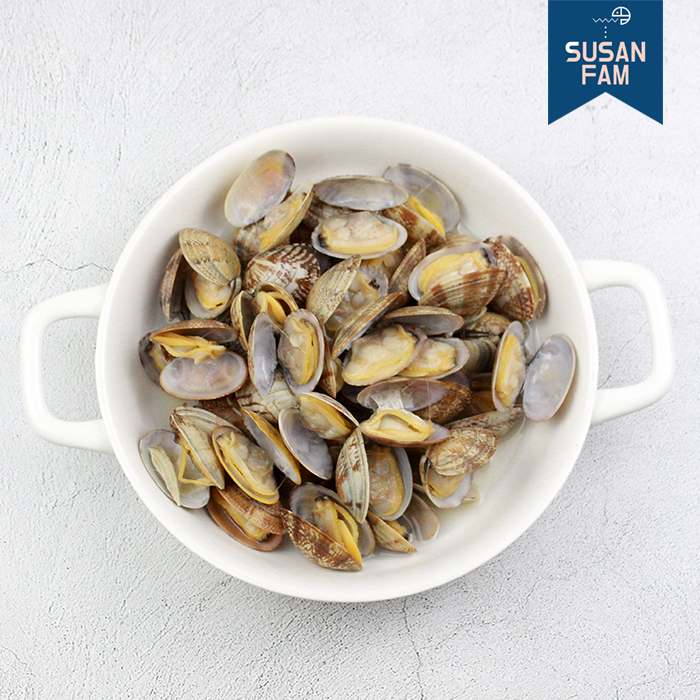 집에서 간편하게 즐기는 신선한 바지락, 육수도 맛있게 우려내요!