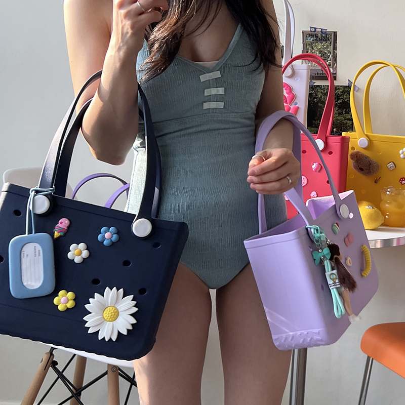 수영장 가기 전 꼭 챙겨야 할 방수 수영가방 추천!