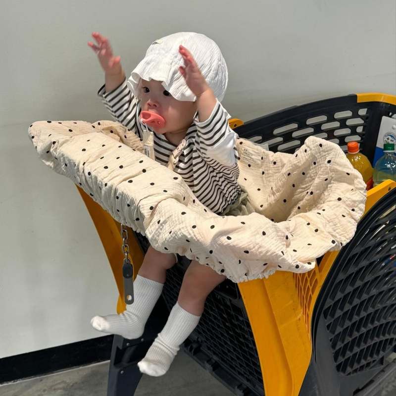 아이와 함께하는 외식과 쇼핑이 더 안전하고 편해지는 방법