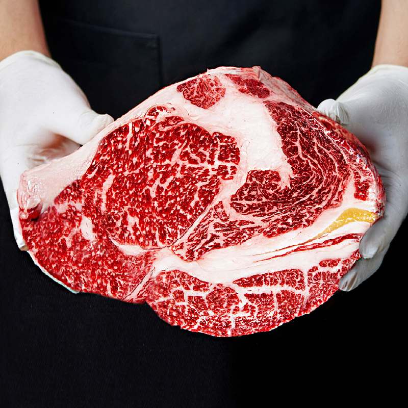 가족과 함께 즐기기 좋은 1등급 한우 선물세트, 어떤 구성들이 있을까?