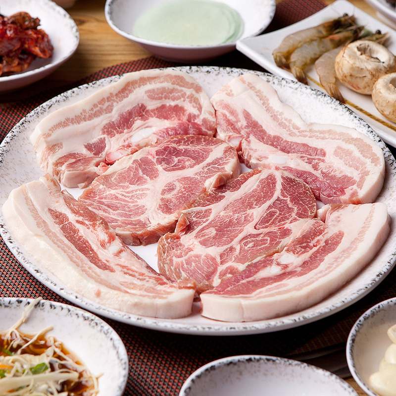 집에서 즐기는 신선한 돼지고기, 어떤 부위를 선택할까 고민되시나요?