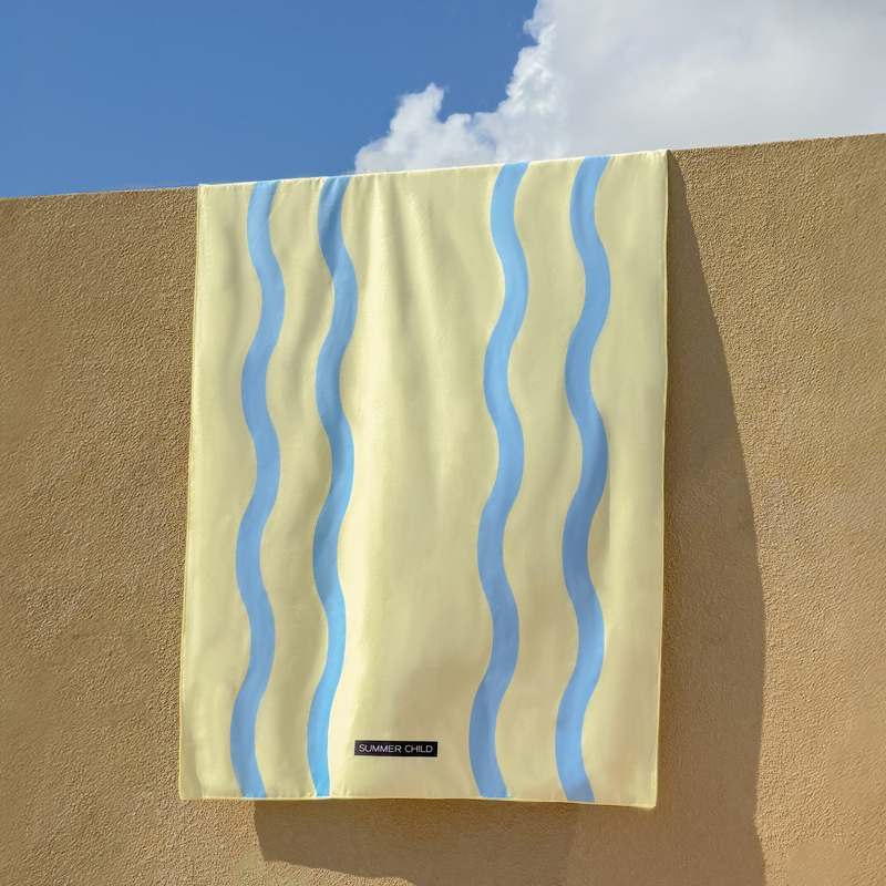 여름철 필수! 감성 가득한 대형 비치타월 추천