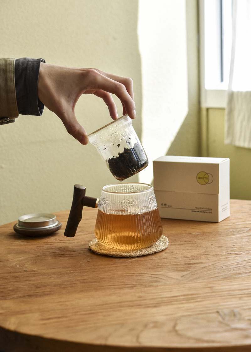 편안한 집에서 즐기는 나만의 차 시간, 부부티 호두나무 티머그와 티포트 세트