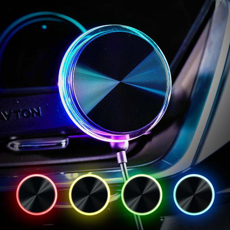 차량에서 편리하게 사용하는 맥세이프 핸드폰 거치대 추천!