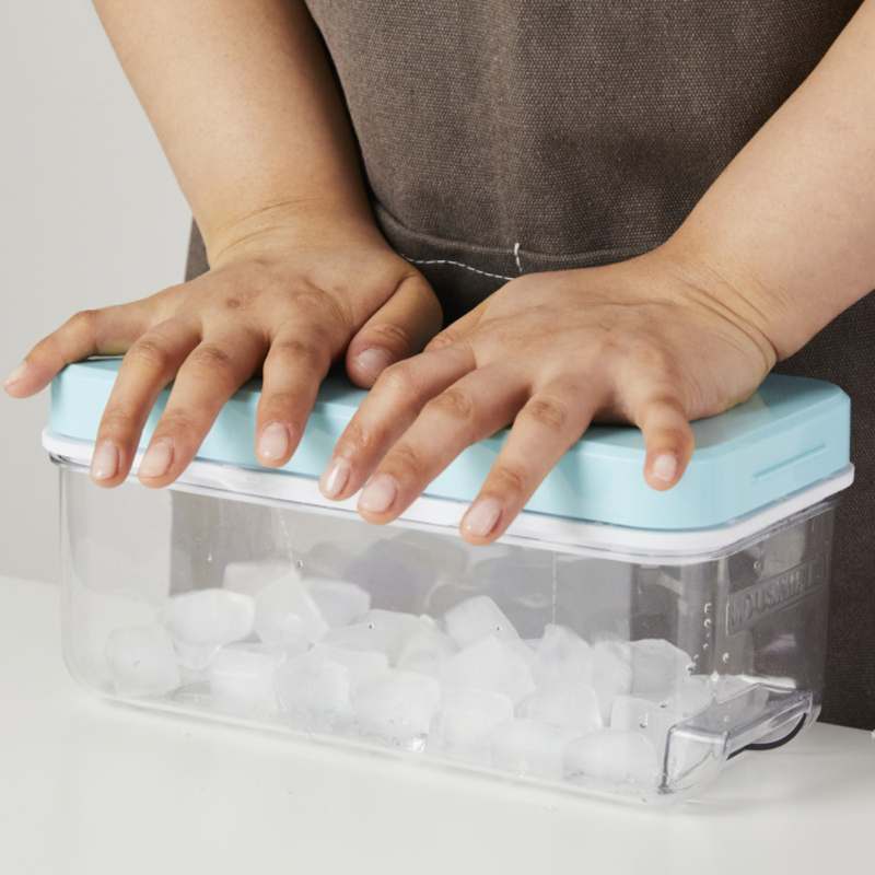 가정에서 간편하게 얼음 만들기! 실리콘 얼음트레이 추천