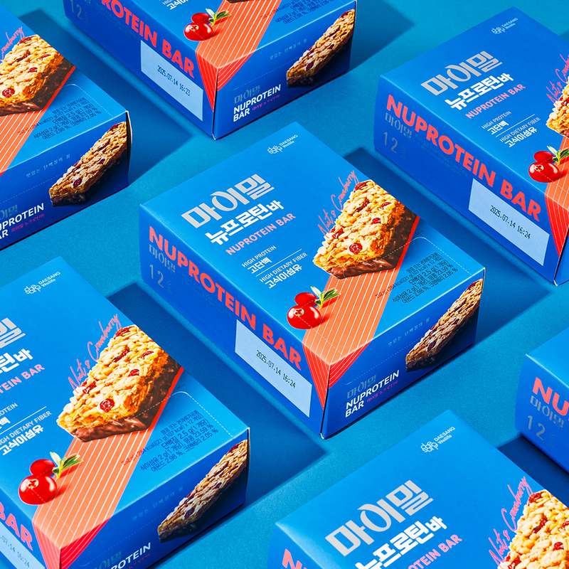 간편하게 건강 챙기기! 마이밀 뉴프로틴바 한 박스로 식사 대용하기