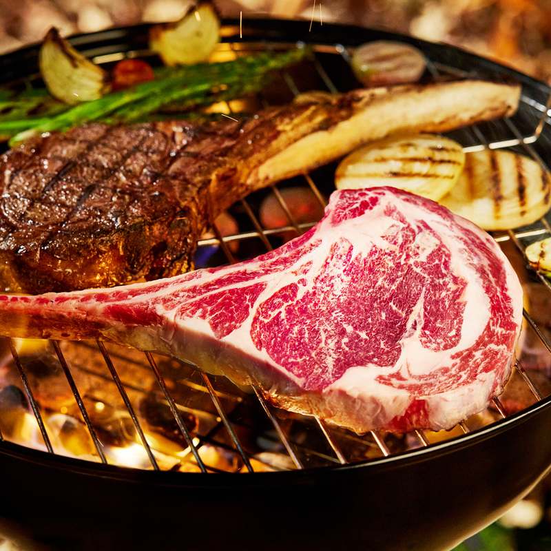 캠핑에서 즐기는 진짜 맛! 토마호크 스테이크로 특별한 바베큐 경험하기