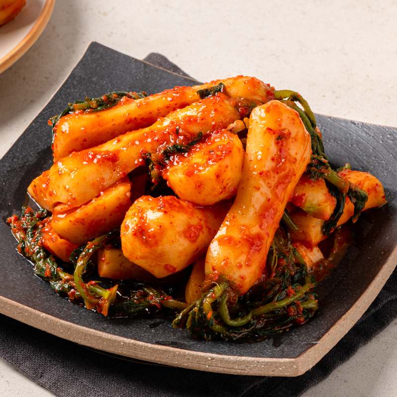 50년 전통의 국산 알타리 총각김치, 집에서 맛보는 정성 가득한 맛