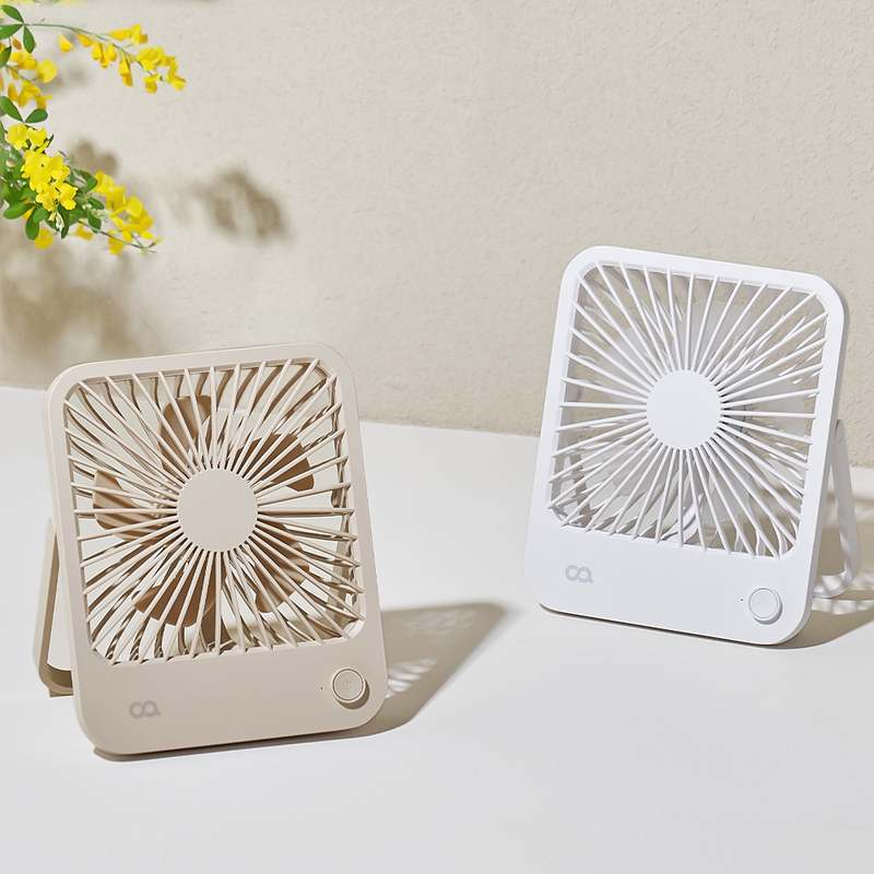 작고 귀여운 무선 선풍기, 어디서든 시원하게 사용하세요!