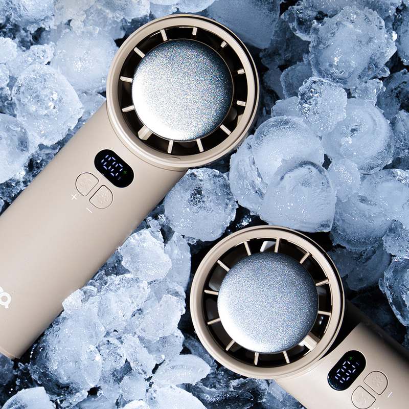 작고 가벼운 휴대용 손풍기, 시원함을 언제 어디서든 즐기세요!