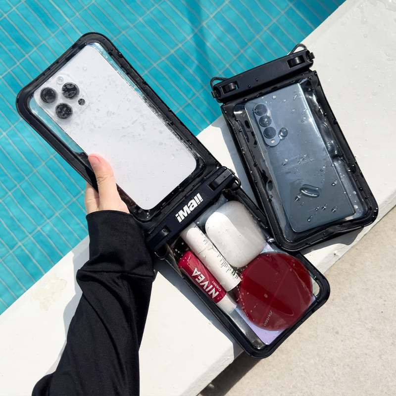 물놀이 시 핸드폰 안전하게 지키는 방법, 방수팩 추천!