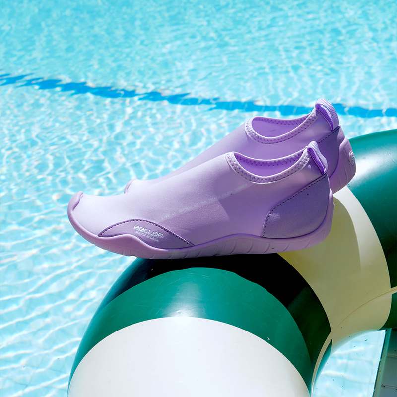 편하게 신을 수 있는 물놀이용 아쿠아슈즈 추천, 남성용 에센셜 워터 슈즈