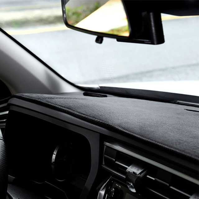 차량 내부를 깔끔하게 유지하는 논슬립 벨벳 대쉬보드커버 추천