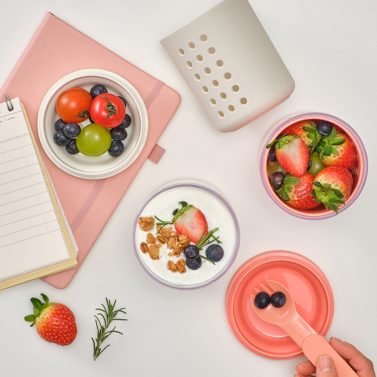 가볍고 실용적인 과일 보관 용기, 락앤락 투고 요거트&푸르츠팟 추천!