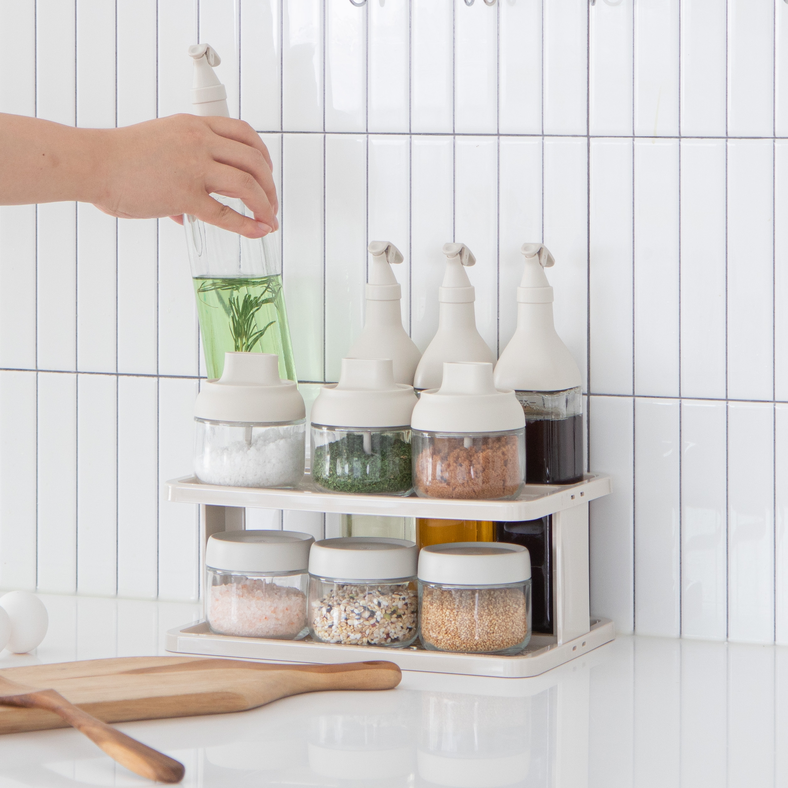 가정에서도 손쉽게! 라라밤 올인원 밀폐 유리 양념통 세트로 주방 정리 끝내기