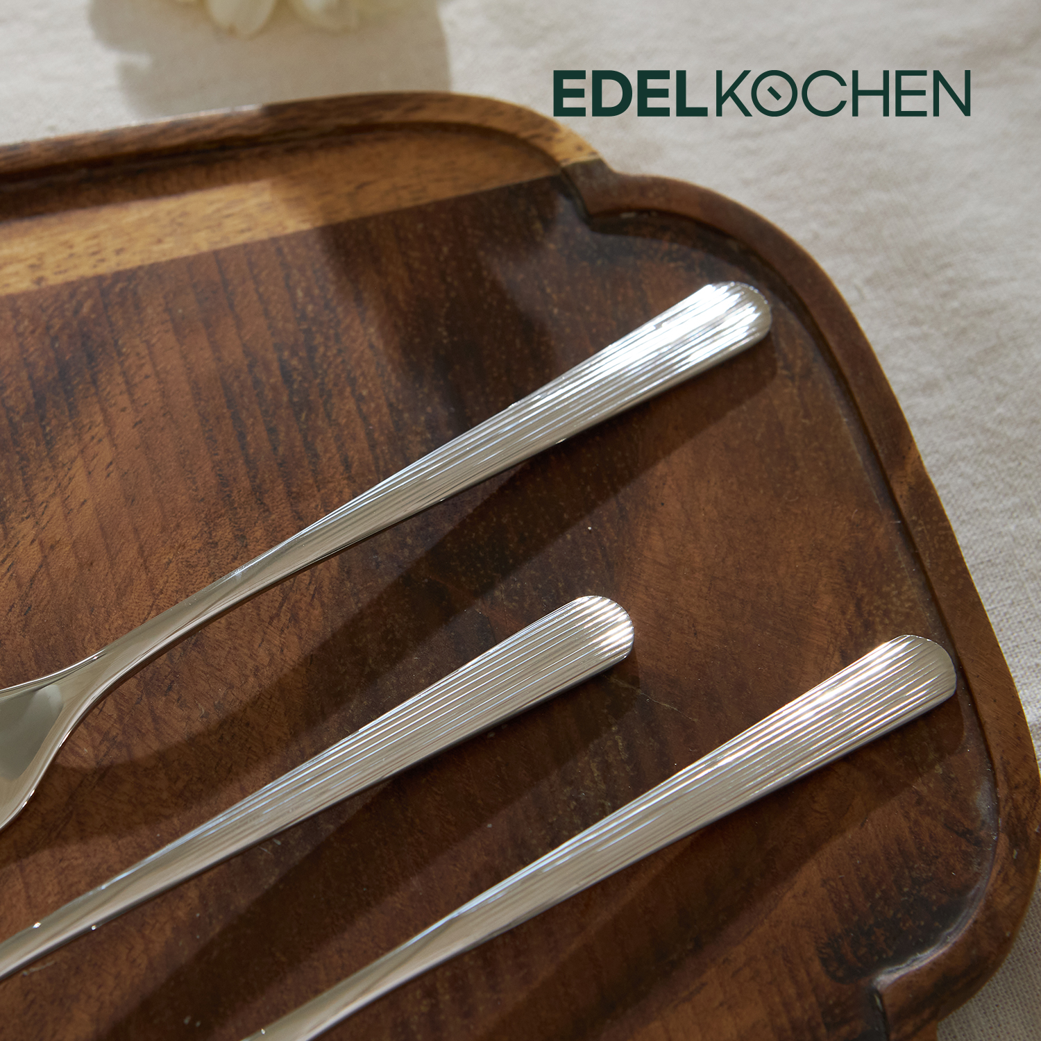 가족 모두가 함께 쓰기 좋은 고급 스테인리스 식기 세트 추천