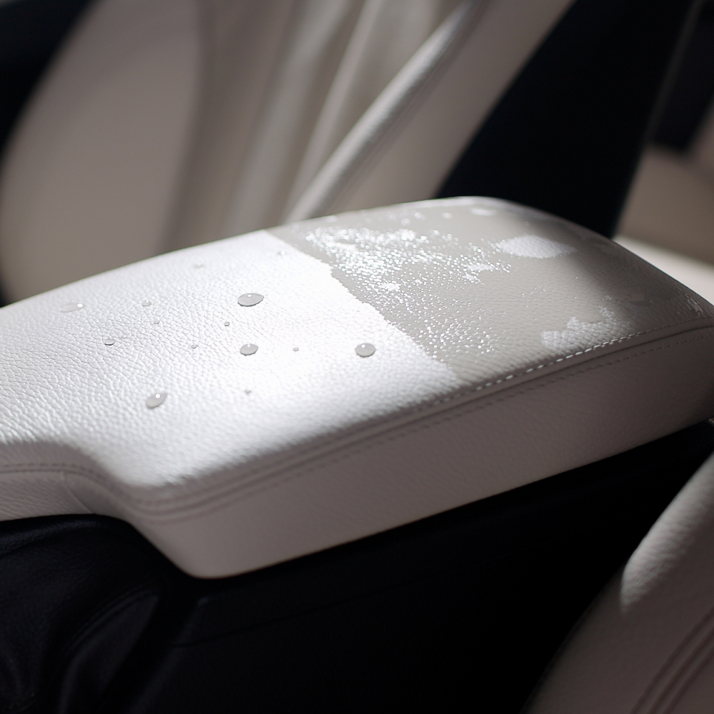 가죽 시트 관리, 이렇게 하면 오래도록 새 것처럼 유지할 수 있어요!