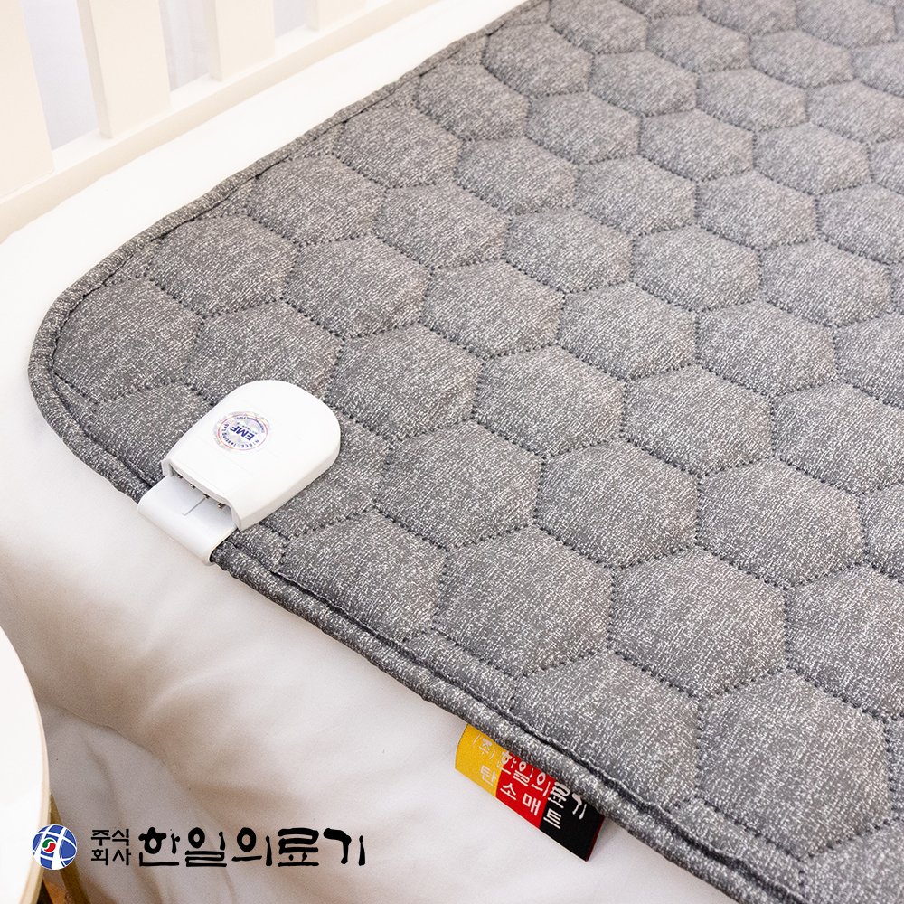 집에서도 캠핑에서도 따뜻함을 책임지는 전기매트 추천!
