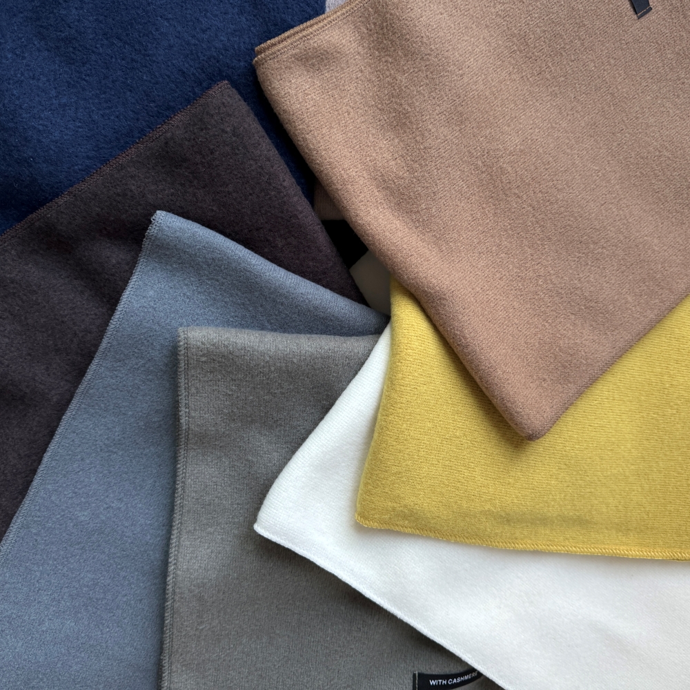 가볍고 따뜻한 숏머플러, 미니 목도리로 겨울 스타일 완성하세요!