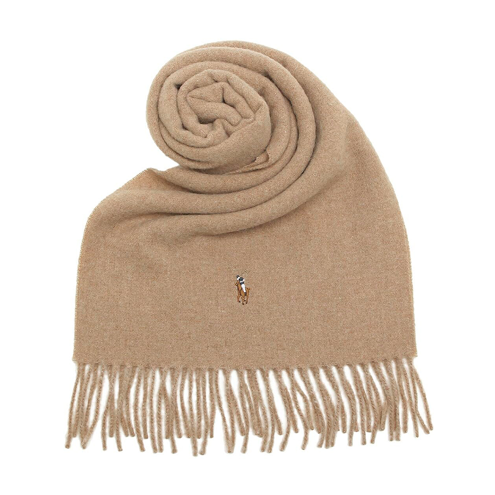 이태리 포니 울 소재의 남녀공용 목도리, 따뜻하게 연출하는 방법