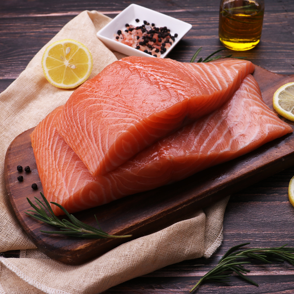 신선하고 맛있는 노르웨이 연어, 집에서 즐기기 좋은 슬라이스 제품