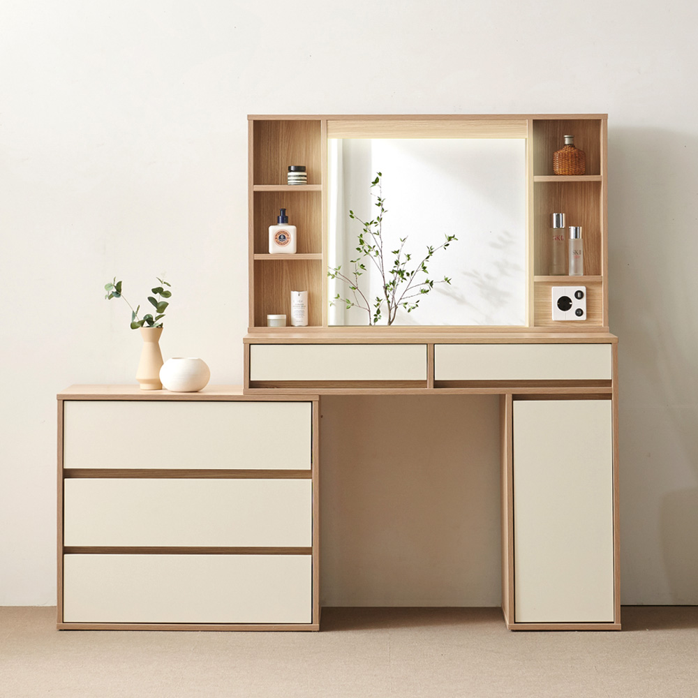 집에서 쉽게 꾸미는 화장대, 파로마 이즈 아멜리 LED 확장형 수납 화장대 추천!