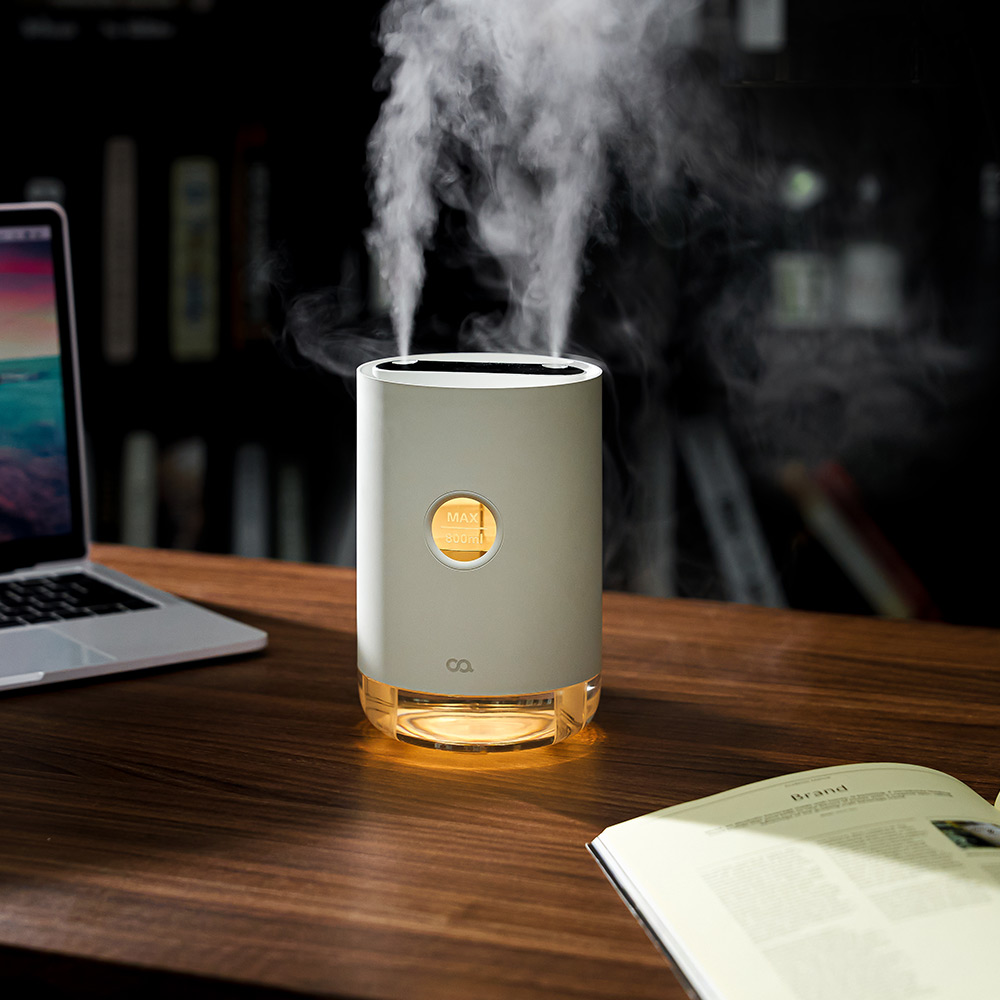 집에서도 사무실에서도 간편하게 사용하는 무선 미니 가습기 추천