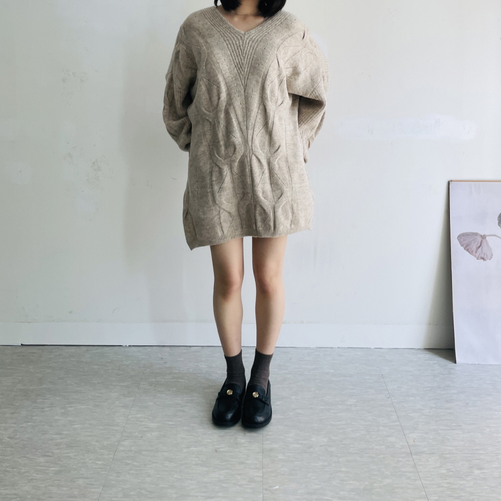 포근하고 귀여운 울 니트 미니 원피스, 키작녀도 완벽하게 어울려요!